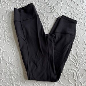 Lululemon In Movement Tight 25” Everlux